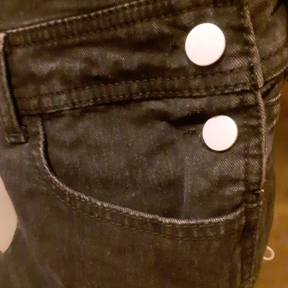 Overall shorts - Picture 5 of 6